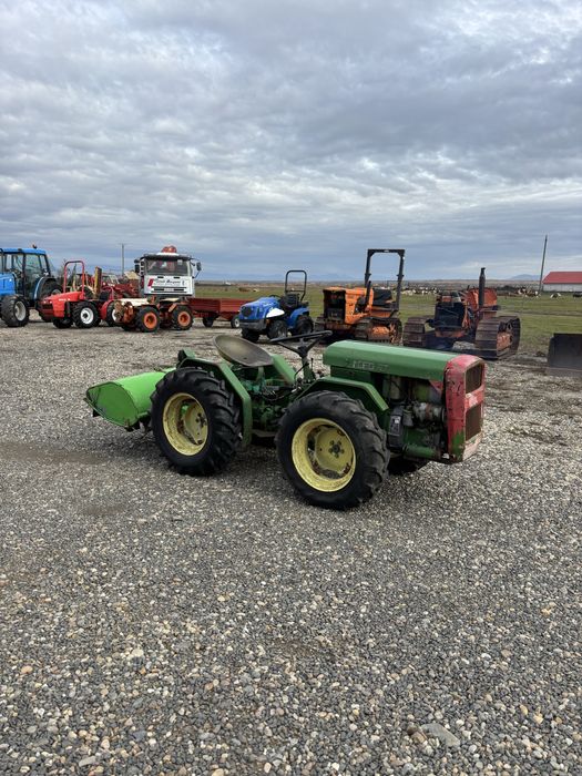 Tractor Ferrari 18,5