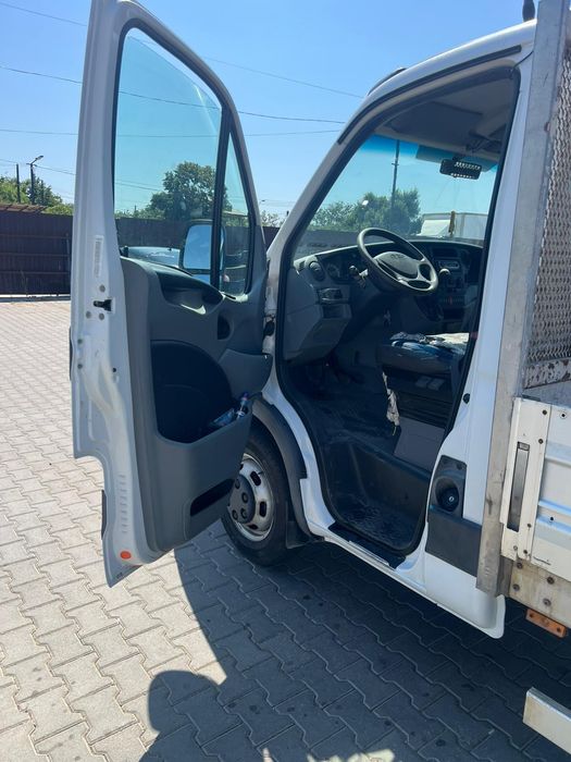 Iveco dayli de vânzare 166000.km reali