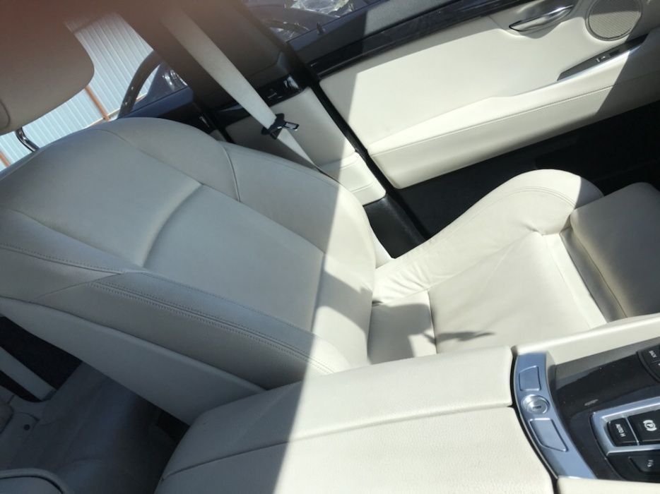 Interior sport piele alba bmw seria 5 GT f07