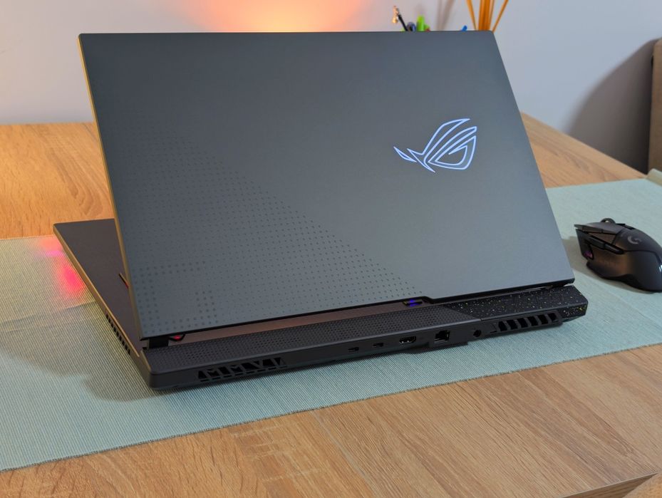 [Laptop Gaming Asus ROG] AMD RYZEN 9, RTX 3080, 32Gb DDR5, 2K 240Hz