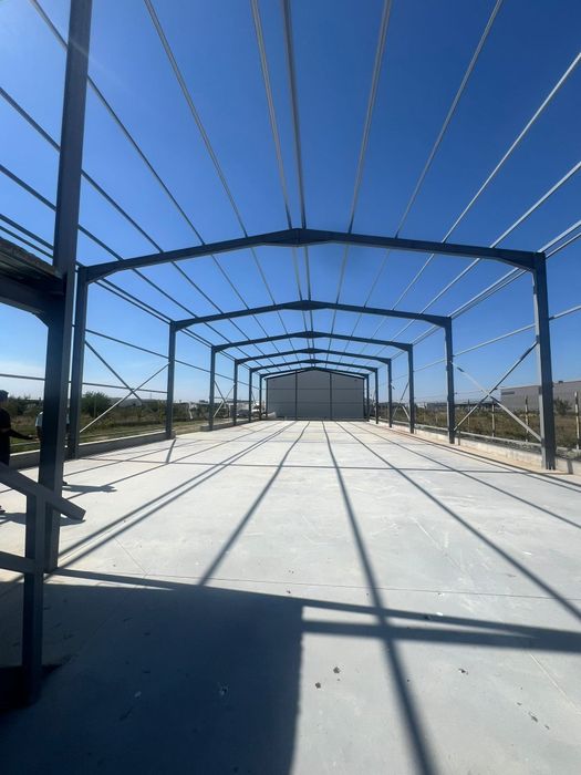 Panouri Termoizolante Sandwich Container Confectii metalice Hale