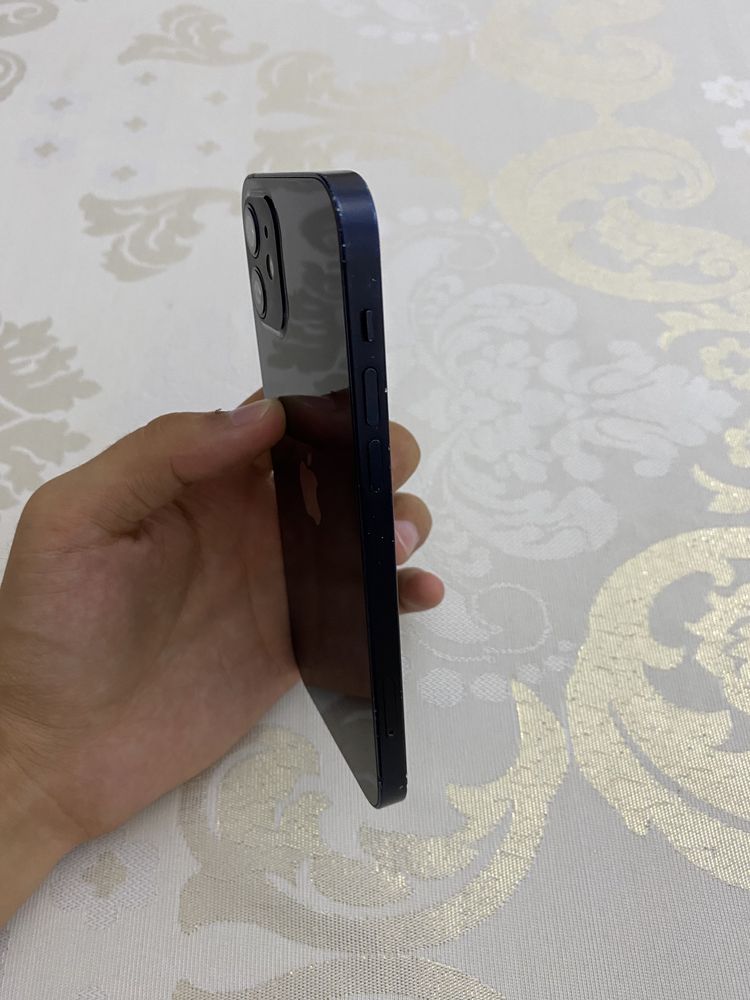 Iphone 12 ideal