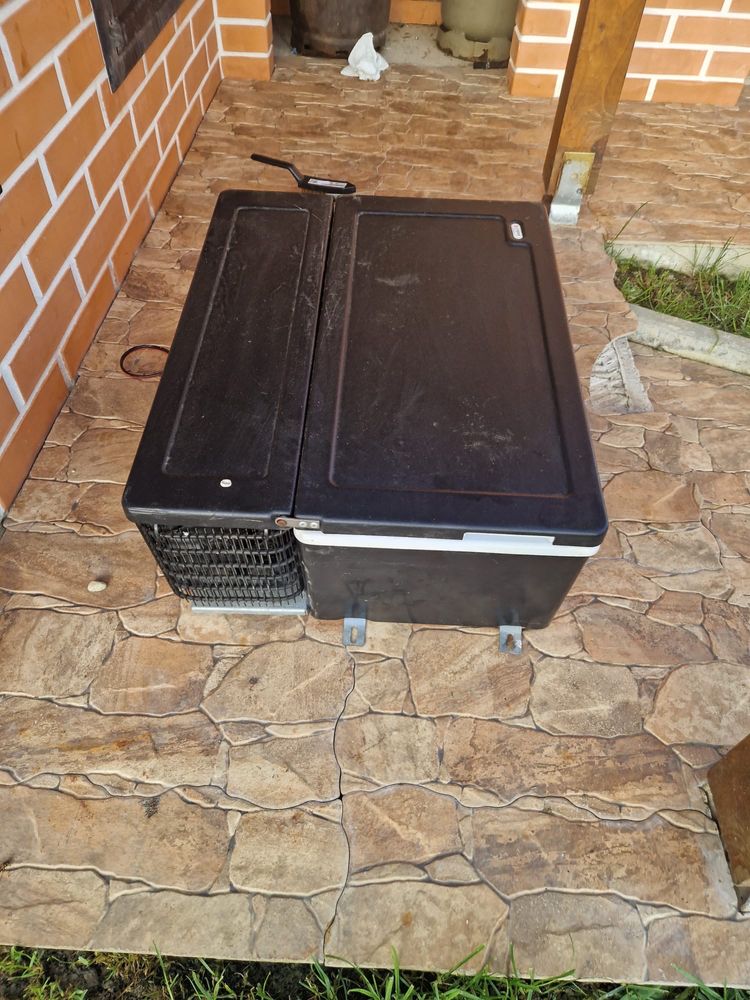 Congelator camping rulota frigider 12 v 24 v