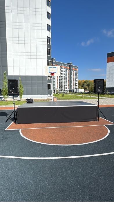 Подиум Сцена Сахна
