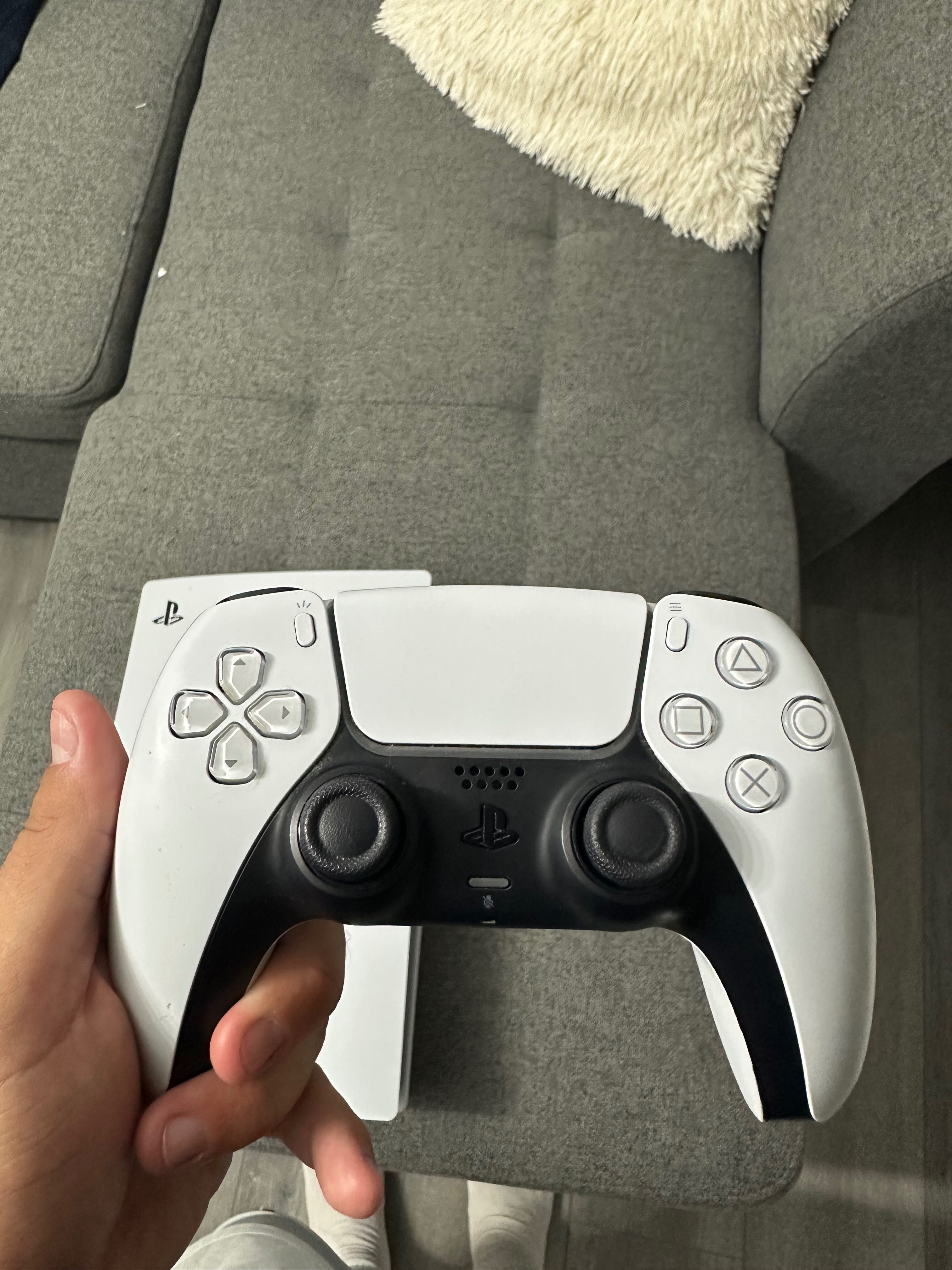 Ps5 de 825 GB + controller