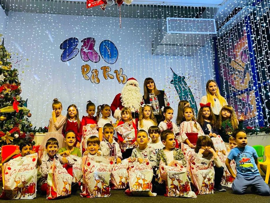 Mos Craciun De Inchiriat Pentru Serbari, Acasa, si Petreceri private