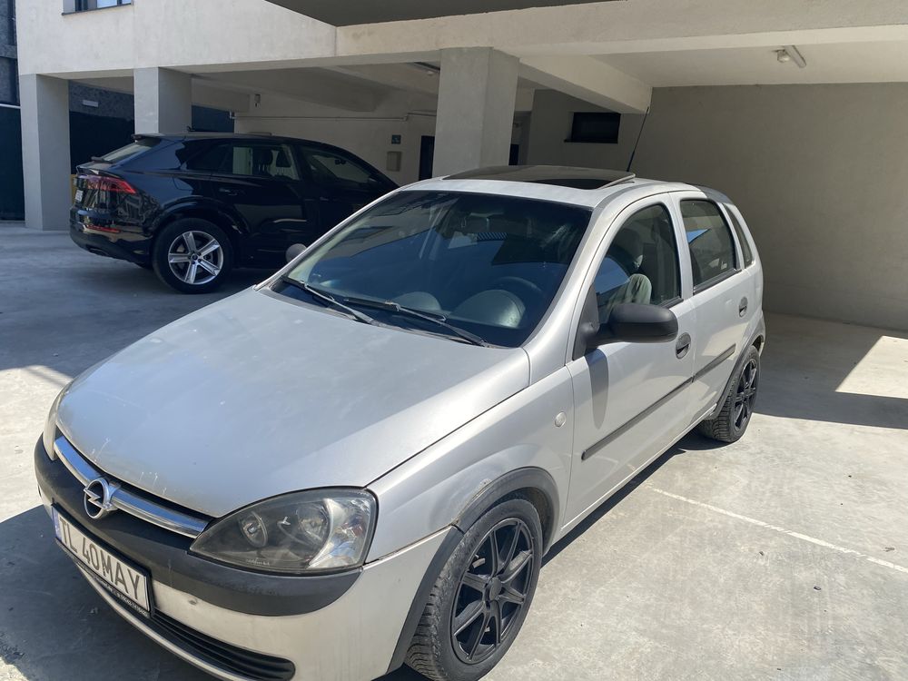 Vand opel corsa 1.2 foarte economic