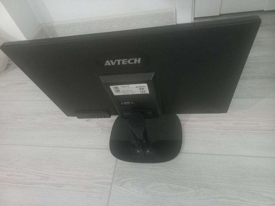 Срочно продаётся монитор AVTECH-19