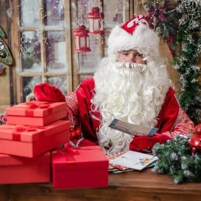 Поздравления от деда Мороза  и Снегурочки в Алматы