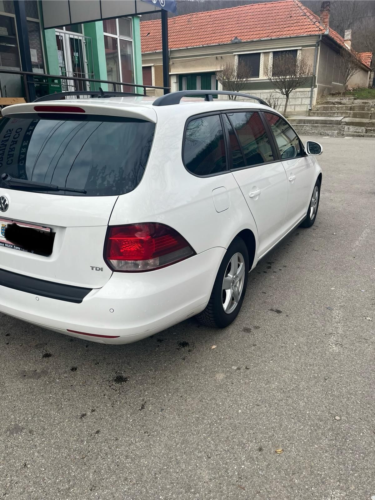 Vând Golf 6,1.6TDI