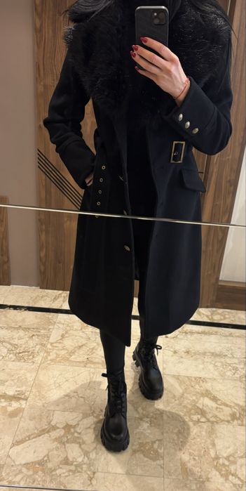 Дамско зимно палто Marciano Guess