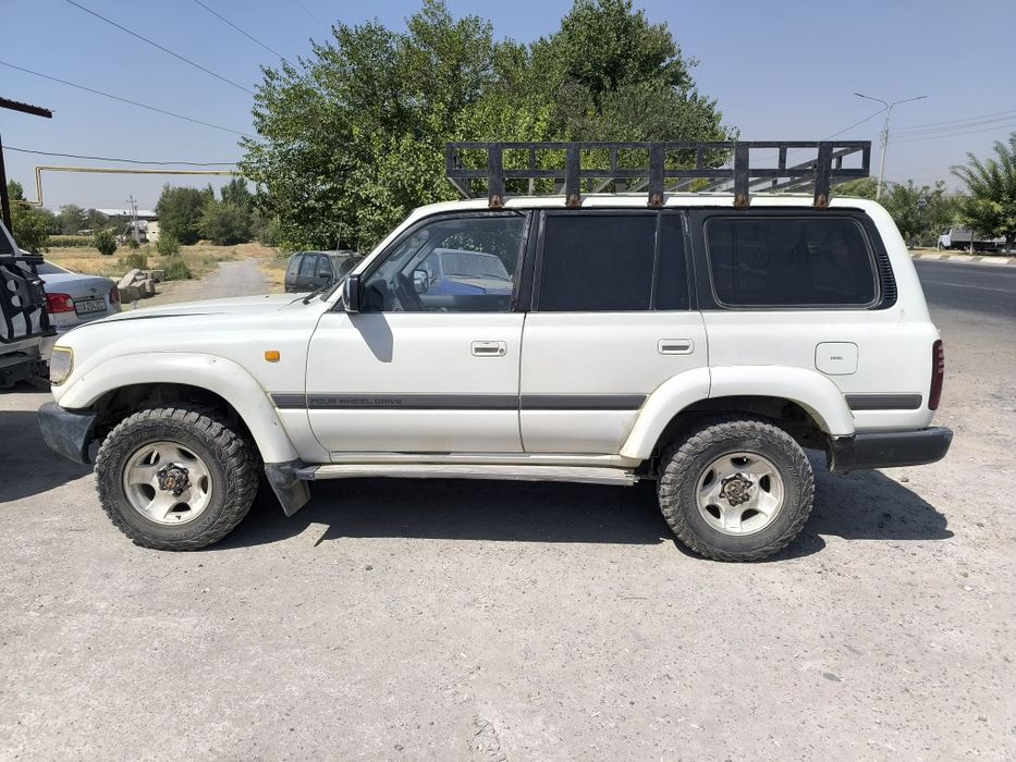 Toyota lend cruzer 80 Sotiladi