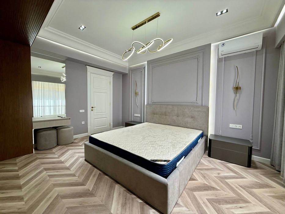 Продаётся 4/9/10 218м2 в ЖК Мадрид, ор-р: Мост Мукими