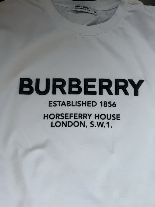 Тениска Burberry