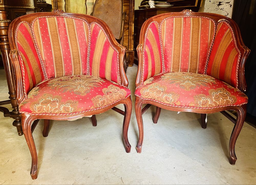 Pereche fotolii vintage din lemn masiv, stil Louis XV – deosebite