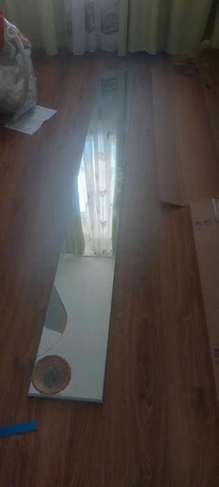 Donez usa cu oglinda Ikea Vikedal sparta + oglinda cu rama lemn 115x42