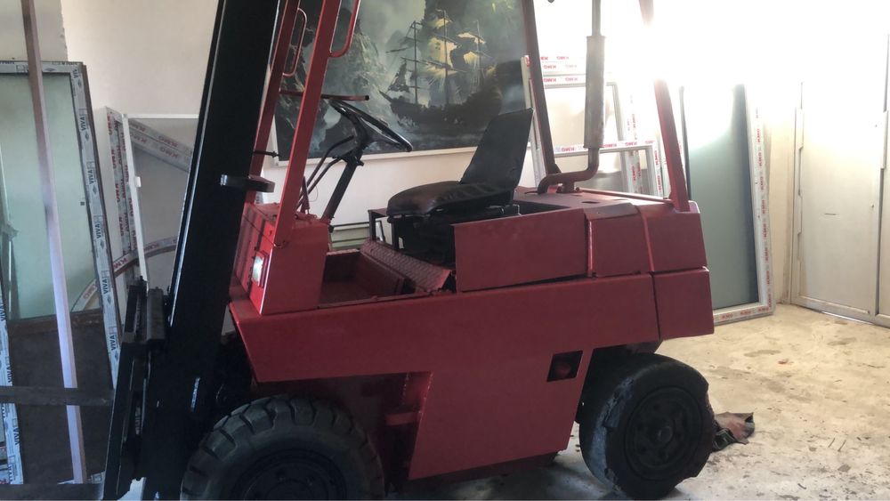 Vand stivuitor 2,5 tone