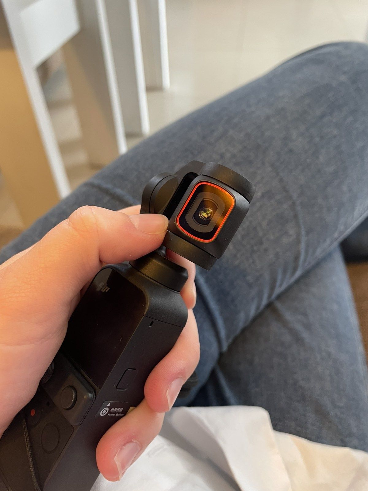 DJI OSMO POKET 2 Creator Combo
	•	Сензор: 1/1.7” CMOS
	•	Фотография: д