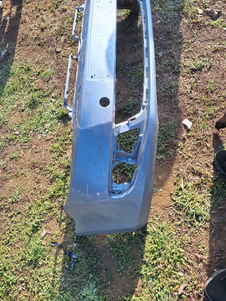 Предна броня за VW Golf 6 (2008-2012)