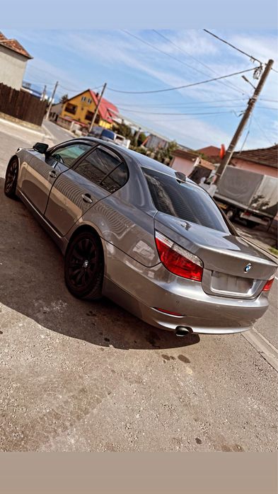 -BMW Seria 5-520d-E60