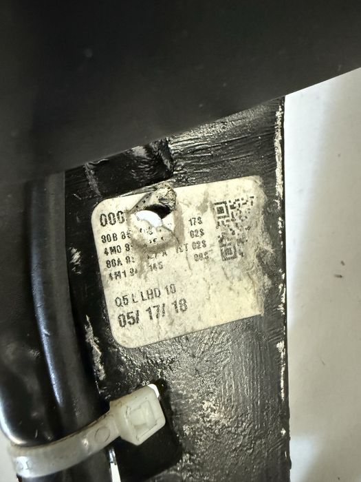 Audi Q5 Q7 огледало 4M 80a ляв с камера 360