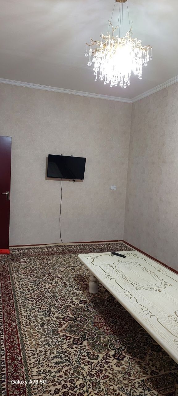 2 хоналик 1 каватдан квартира сотилади
