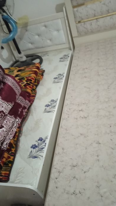 2 kishilik spalni devan va detsimetrli devancha