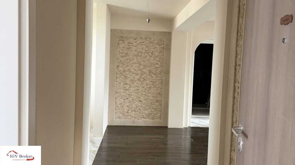 Продава се Тристаен апартамент в София, Гоце Делчев - 134 кв.м за 1581 €/кв.м - Снимка #5