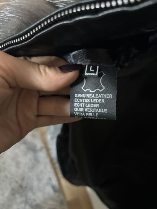 Blana naturala potrivita pentru marima xs si s mic , nepurtata