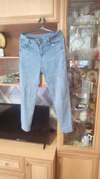Женские  лёгкие  джинсы