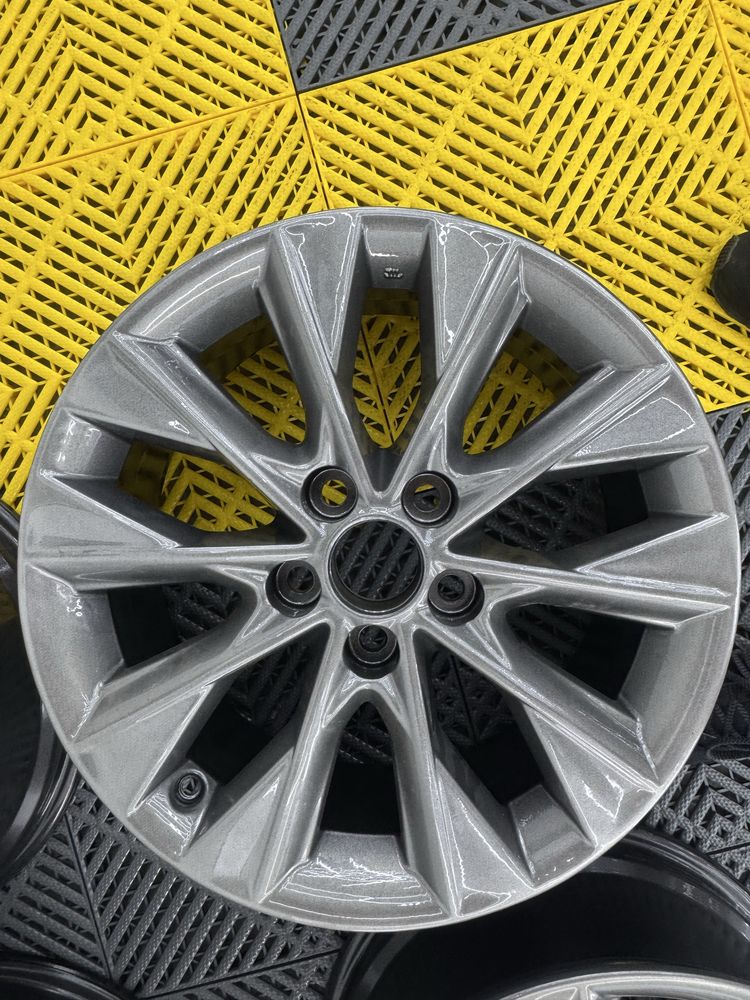 Lexus es 300h диски