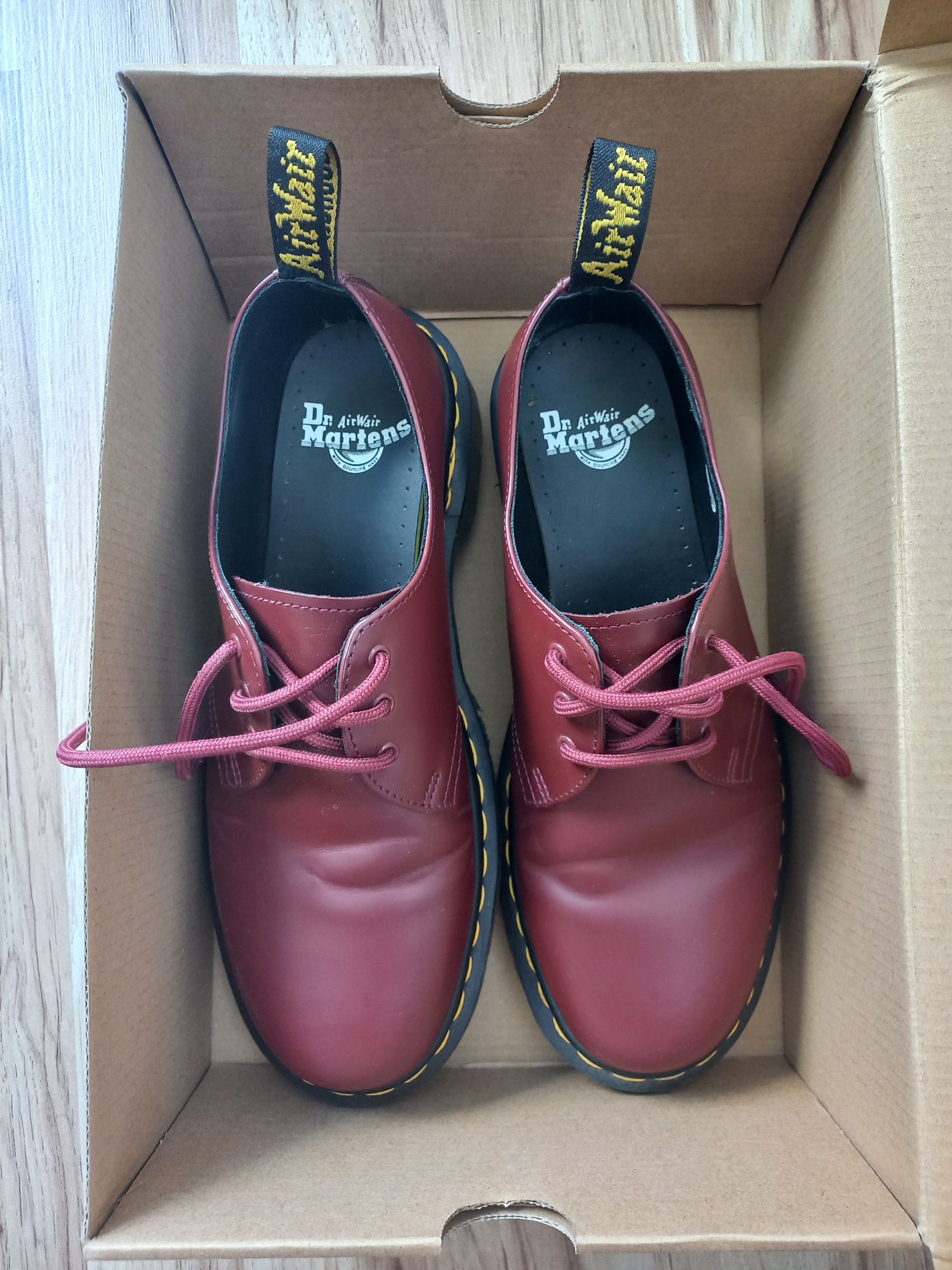 Martens Derby Cherry ICED