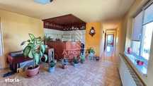 Casa cu 6 camere, 200 mp, 2 fronturi, Zona Mehala