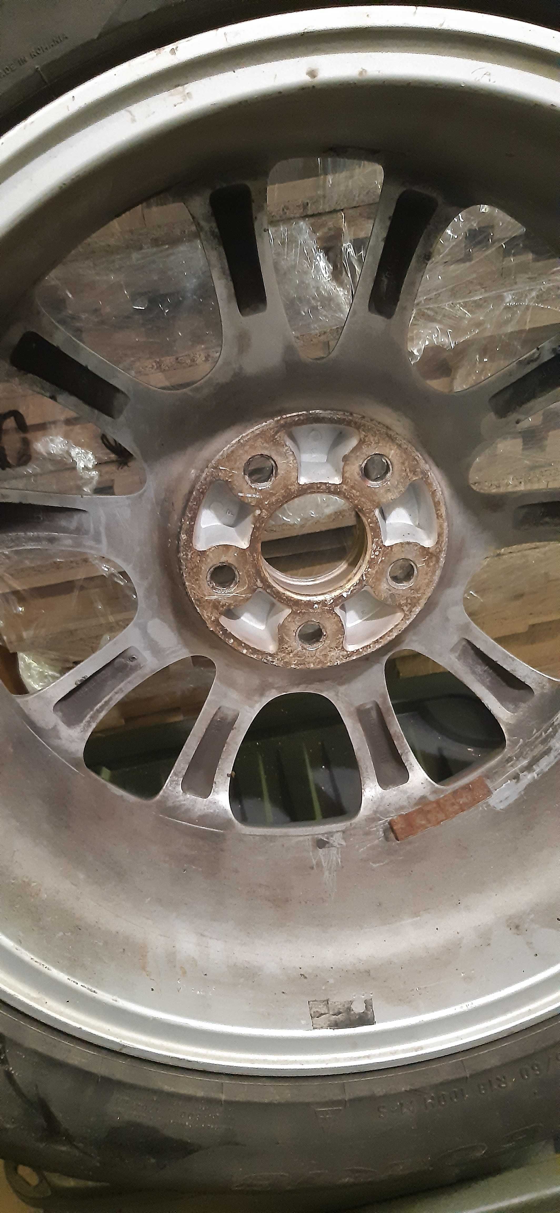 Джанти с гуми зимни 225/60/18 за Honda cr-v 3