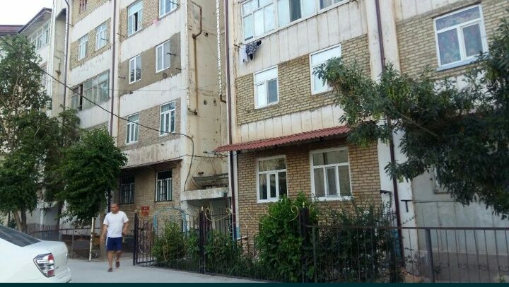 Жай сатылады 23 микрорайон гор отдел каснда жолдын бойында