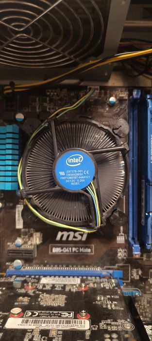 PC Gaming i5-4460 / GTX 750 Ti / 16GB DDR3 Fury / 1TB / Sursă 550W – o