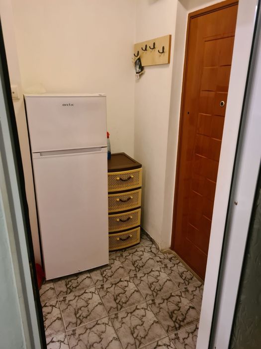 Inchiriez garsoniera zona Cet - Constanta