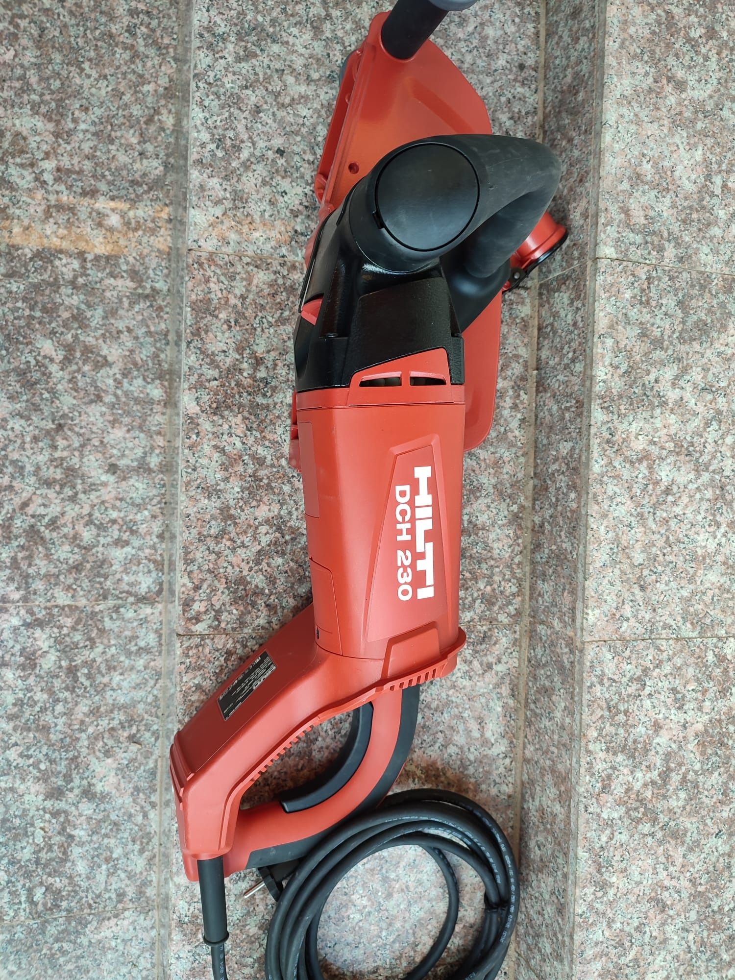 Hilti masina de decupat ziduri