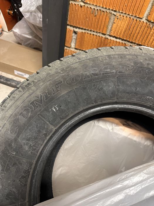 Зимние шины 286/70 r17, для внедорожника. В отличном состоянии