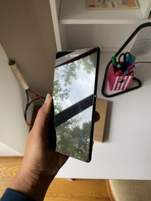 Телефон SONY Xperia Z3+ E6553 черен