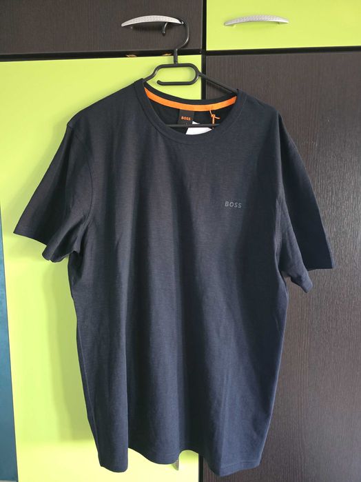 Tricou Boss orange ORIGINAL, mărimea L și XL, nou cu etichetă