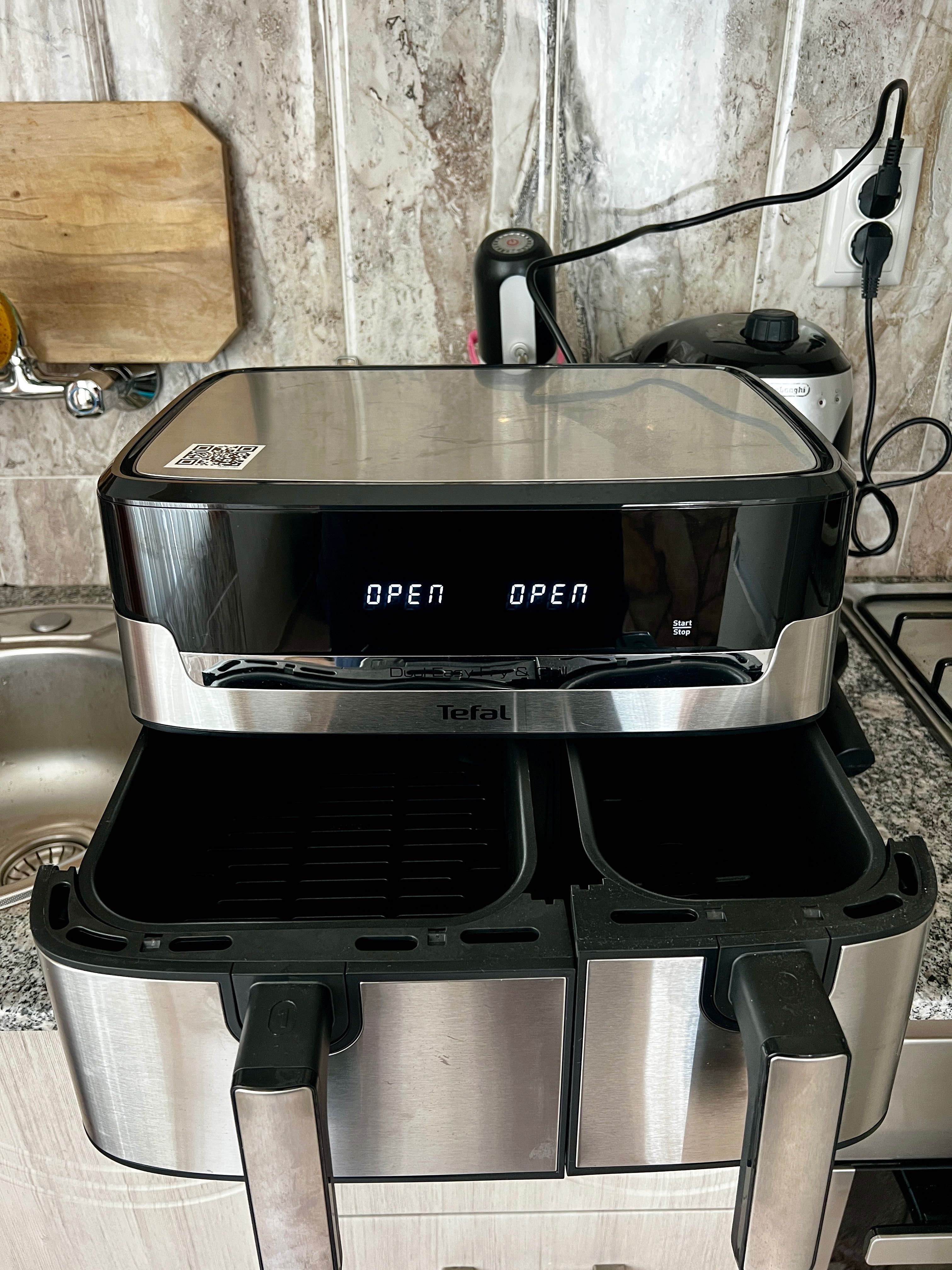 Air Fryer - Tefal Dual Easy Fry and Grill 2700W