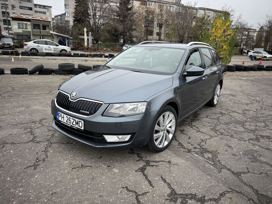 An 2014 “ Navi “ CarPlay