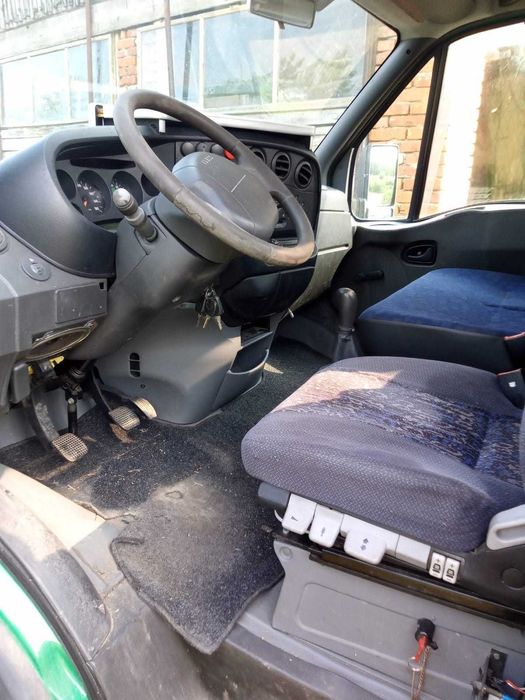 Iveco daily 35 s12 2005 platforma