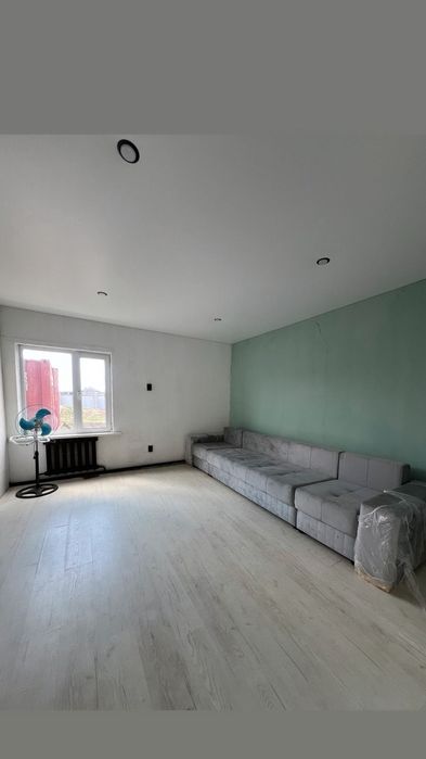 Продам участок с временным домом