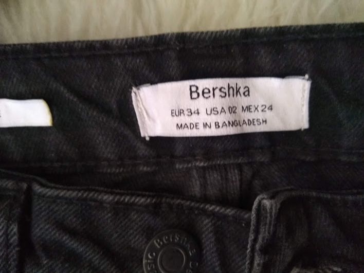 Черни дънки,висока талия ,чарлстон, Bershka