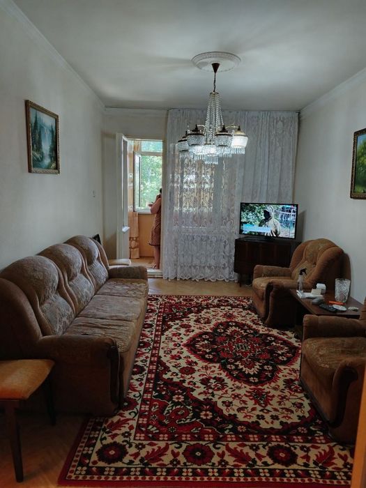 Продаётся квартира Чиланзар 9 квартал 3/4/4 панель