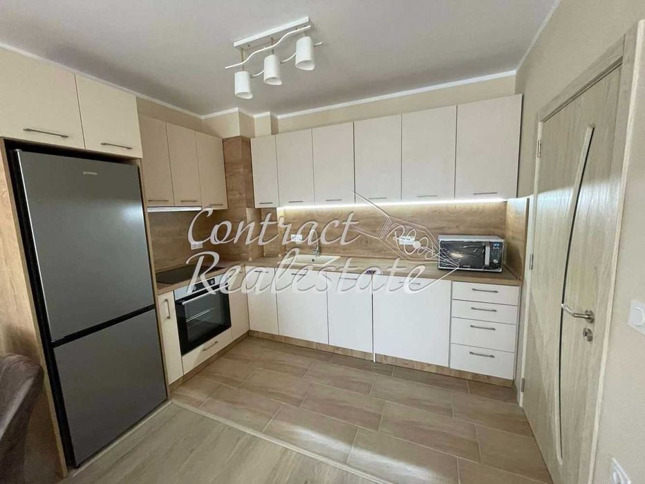 Дава се под наем Двустаен апартамент в Варна, Победа - 63 кв.м за 714 € - Снимка #1