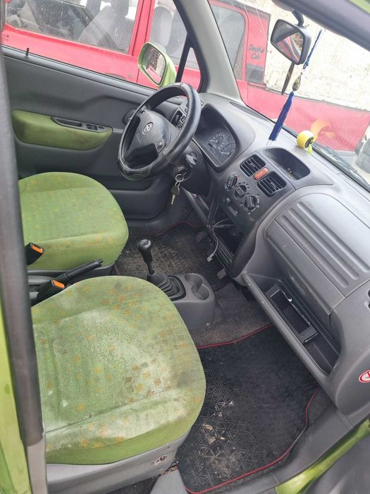 Dezmembrez Opel Agila 2001 vagon 1.0