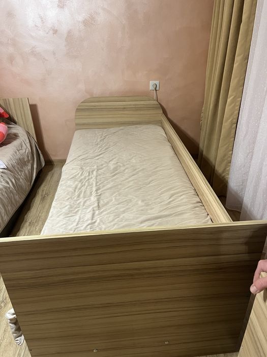 Спален Комплект Легла Гардероб Ракла